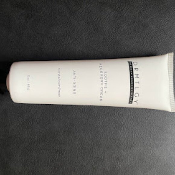 DRMTLGY Soothe & Recovery Cream - Picture 3 of 5